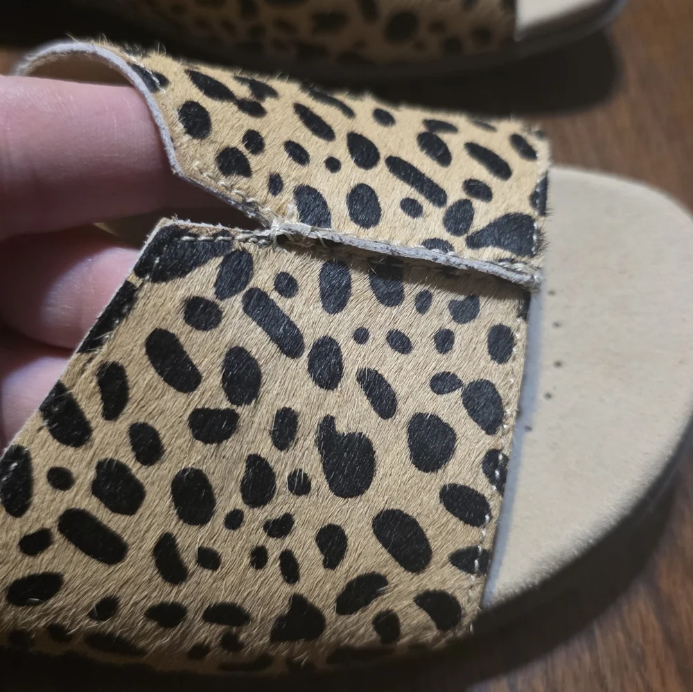 Hotter Leopard Print Ankle Strap Sandals Tan & Black Size 8